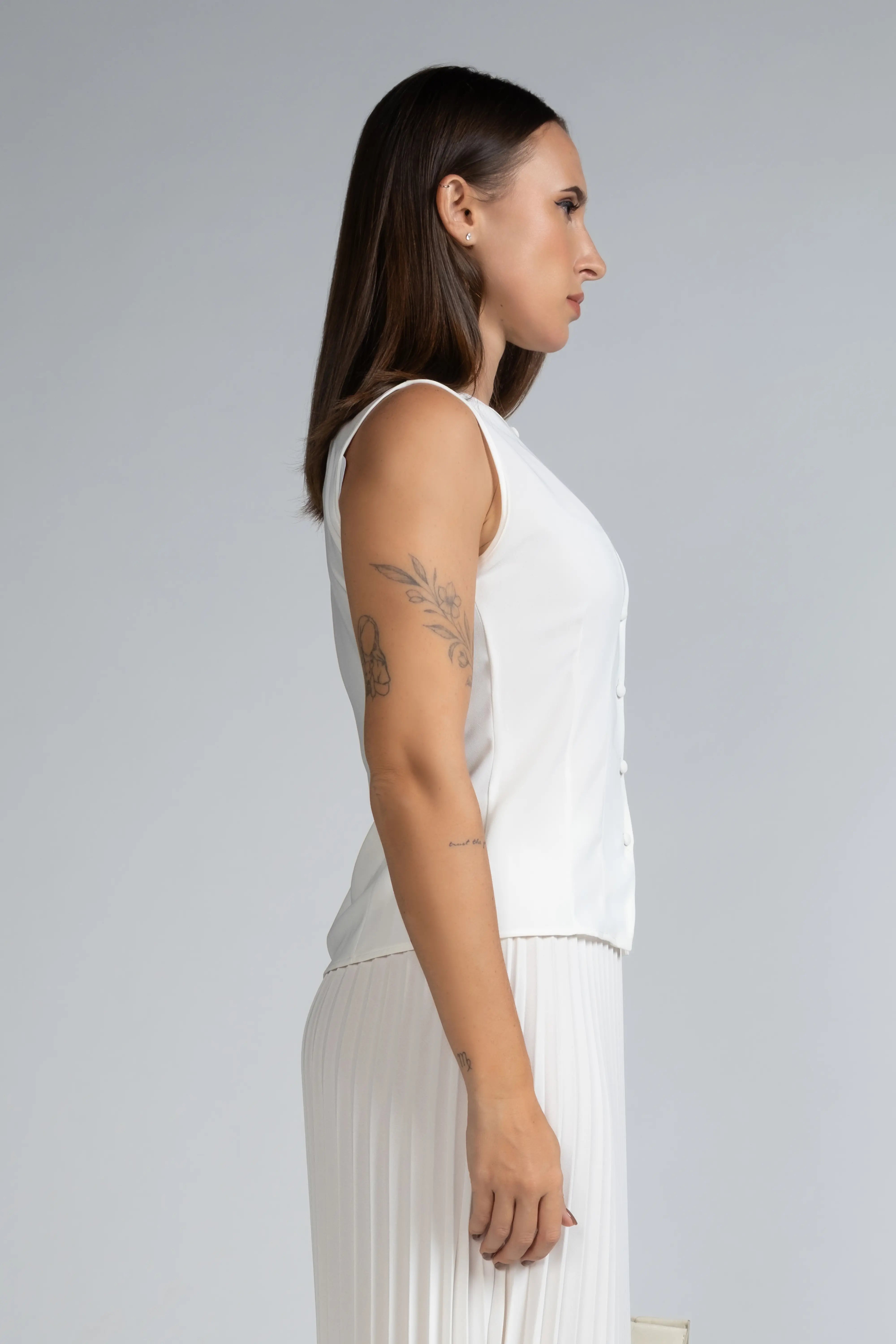SLEEVELESS BUTTON FRONT WORKWEAR TOP - 1715