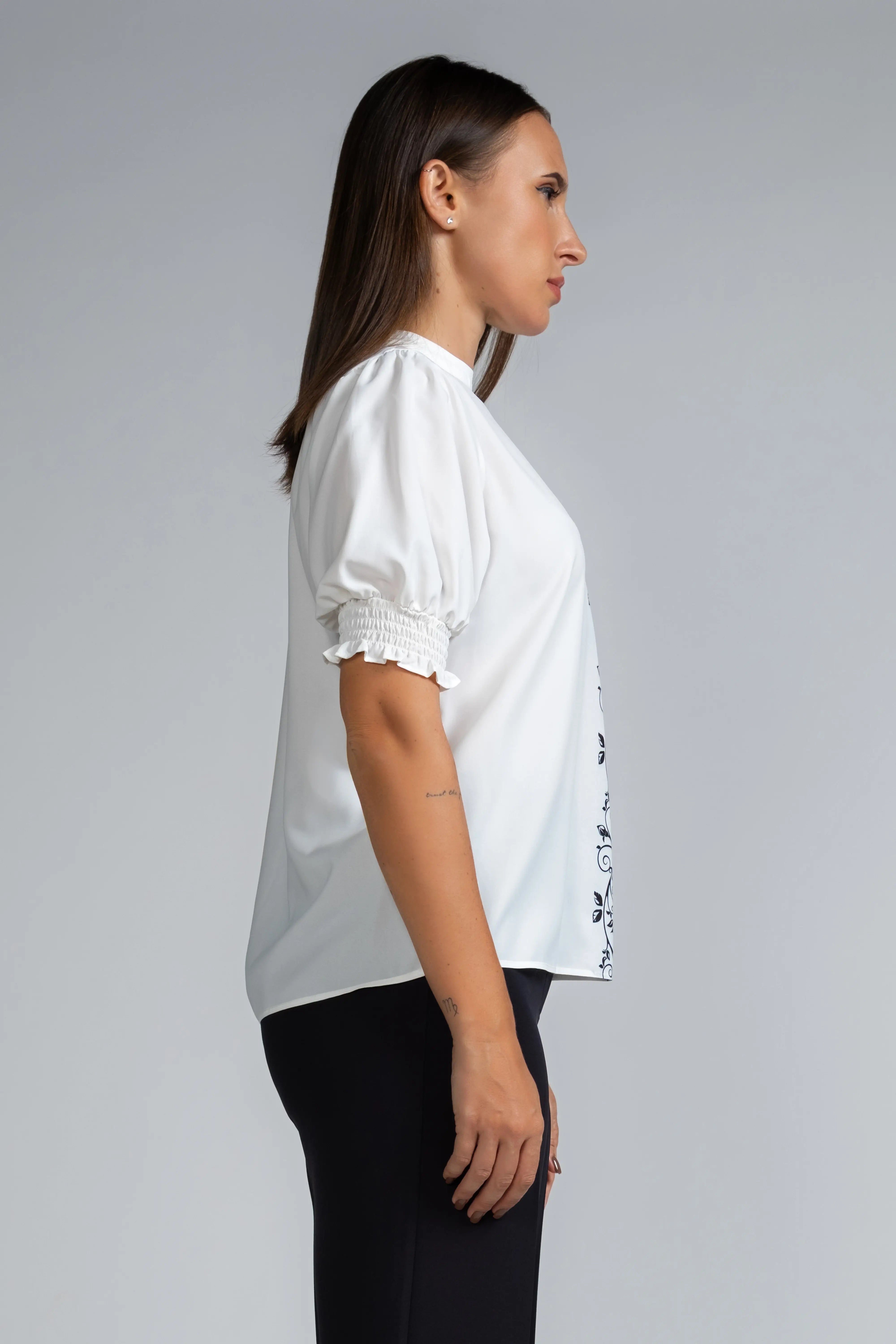 PLACEMENT PRINT SMOCKED SLEEVE TOP- 1705