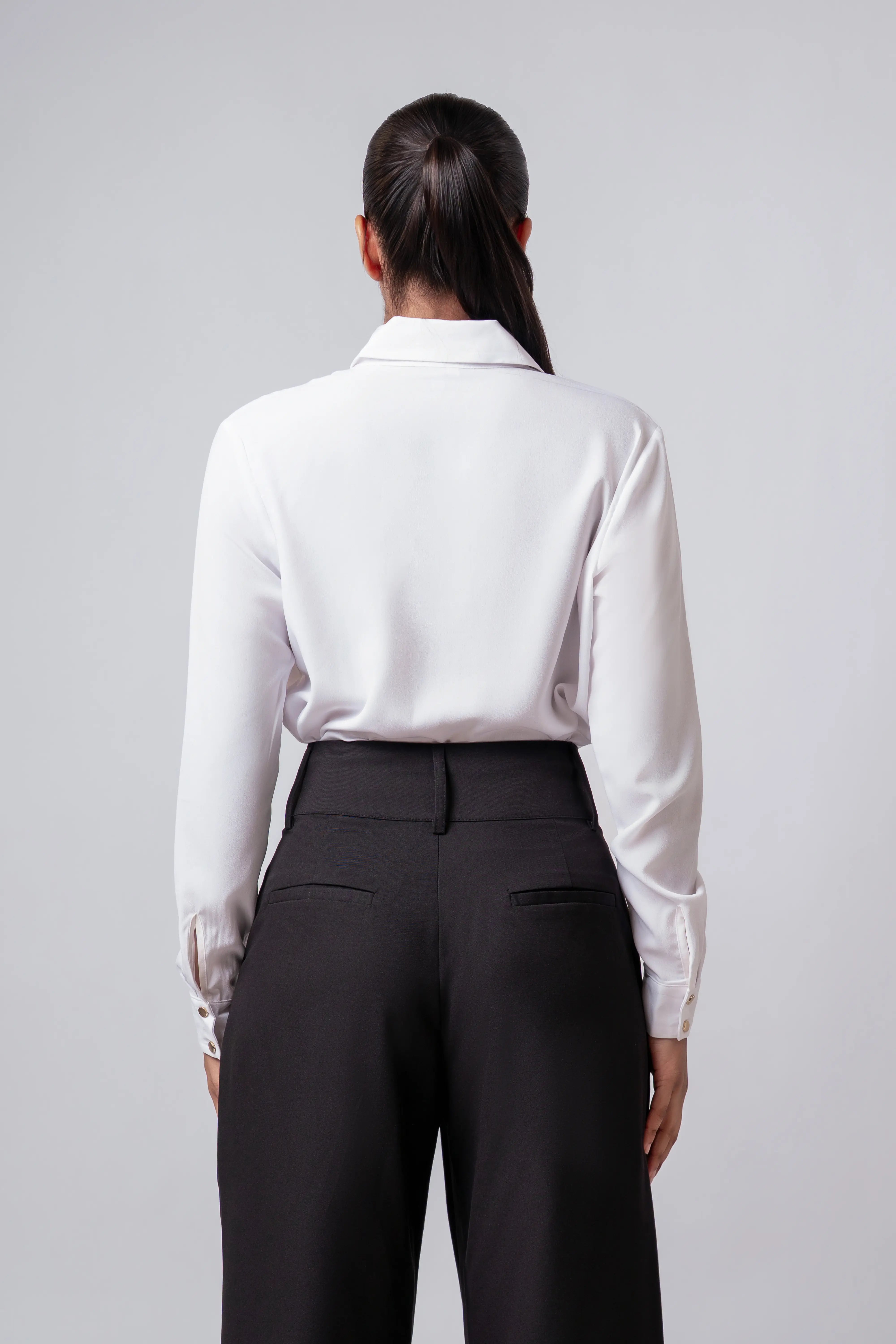 HIDDEN PLACKET COLLARED LONG-SLEEVE TOP - 1702