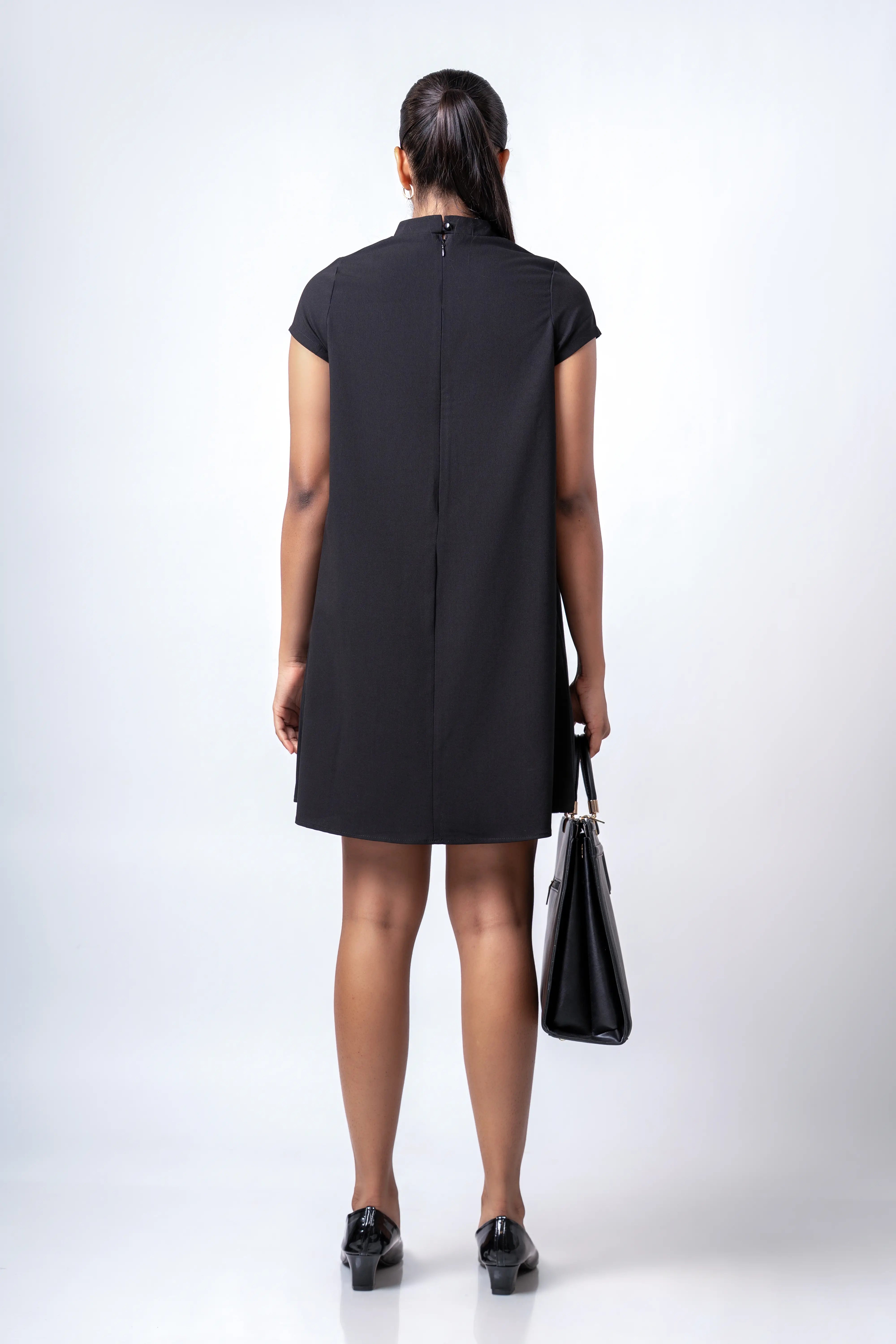 HIGH NECK SHORT SLEEVE SHIFT DRESS - 1664